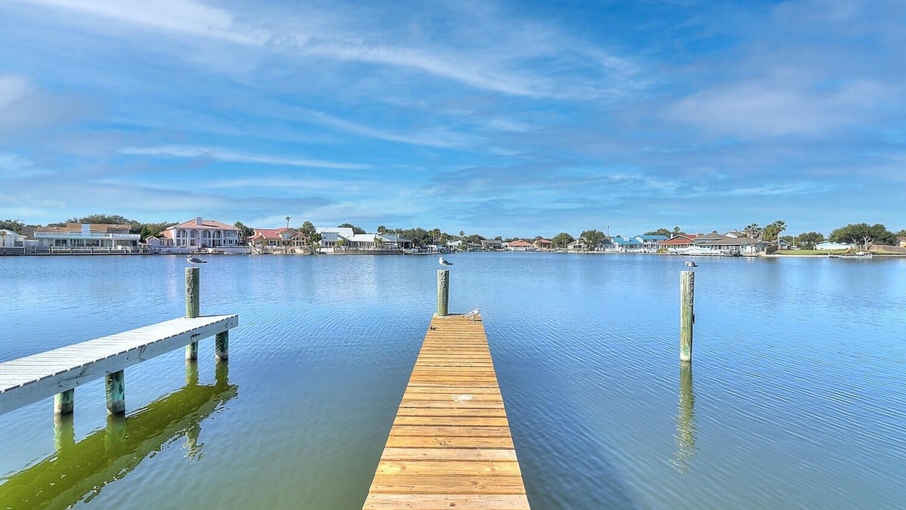 Photo of Others in Harbor Oaks