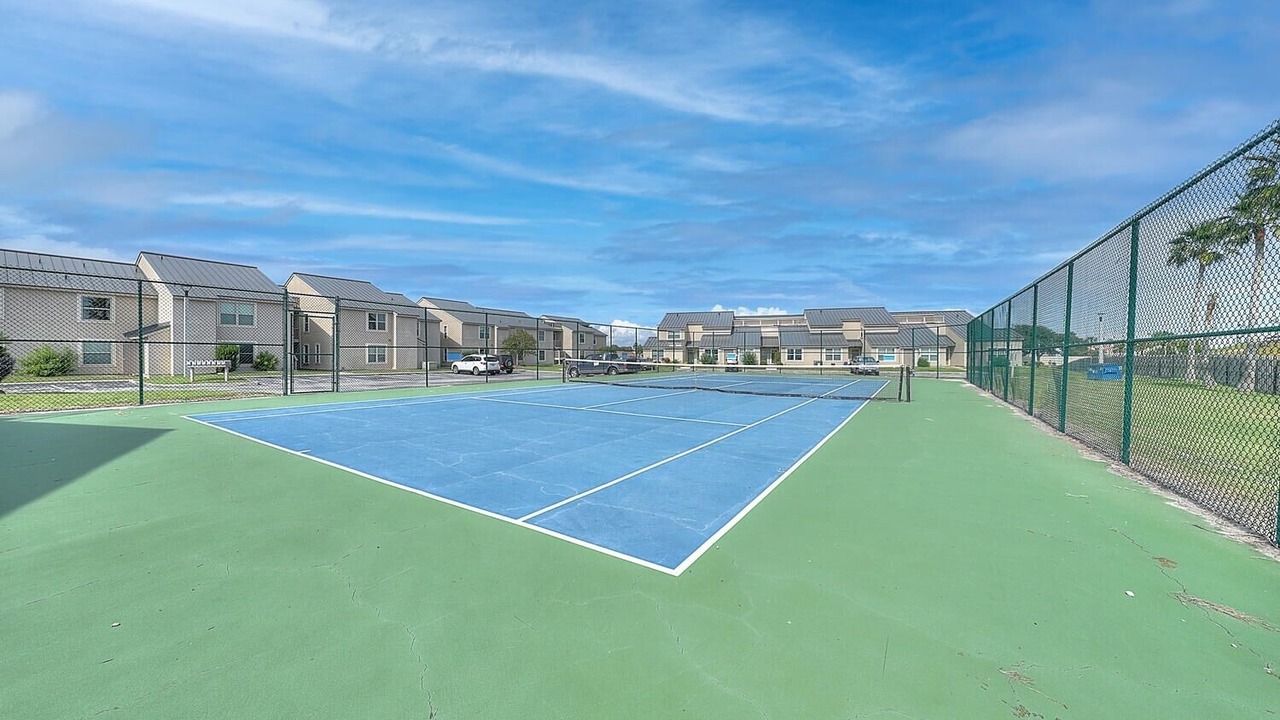 Photo of Others in Harbor Oaks