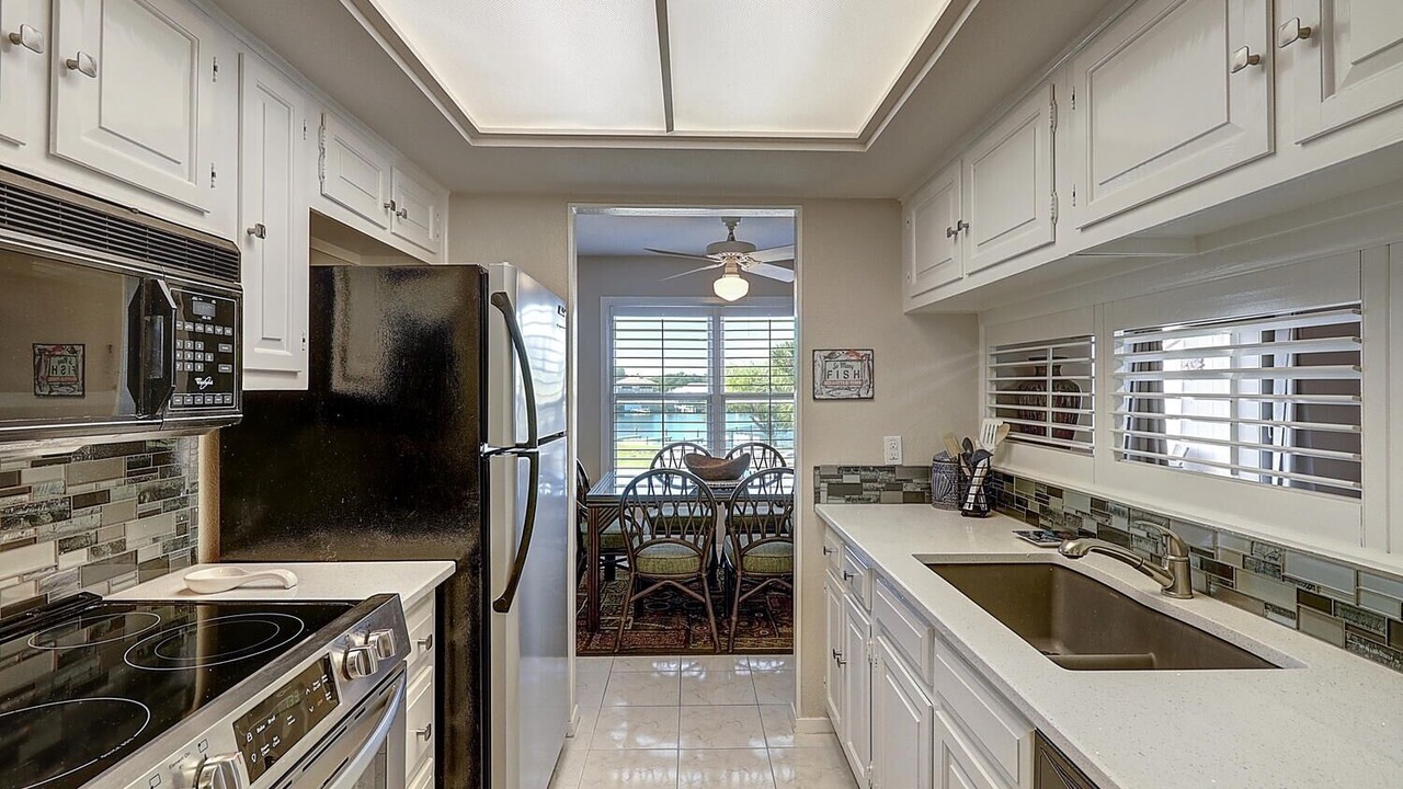 Photo of Others in Harbor Oaks