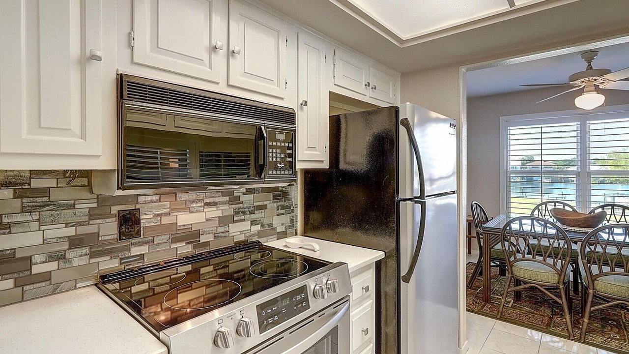 Photo of Others in Harbor Oaks