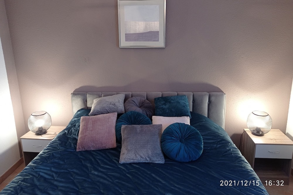 Photo of Bedroom in Volonne