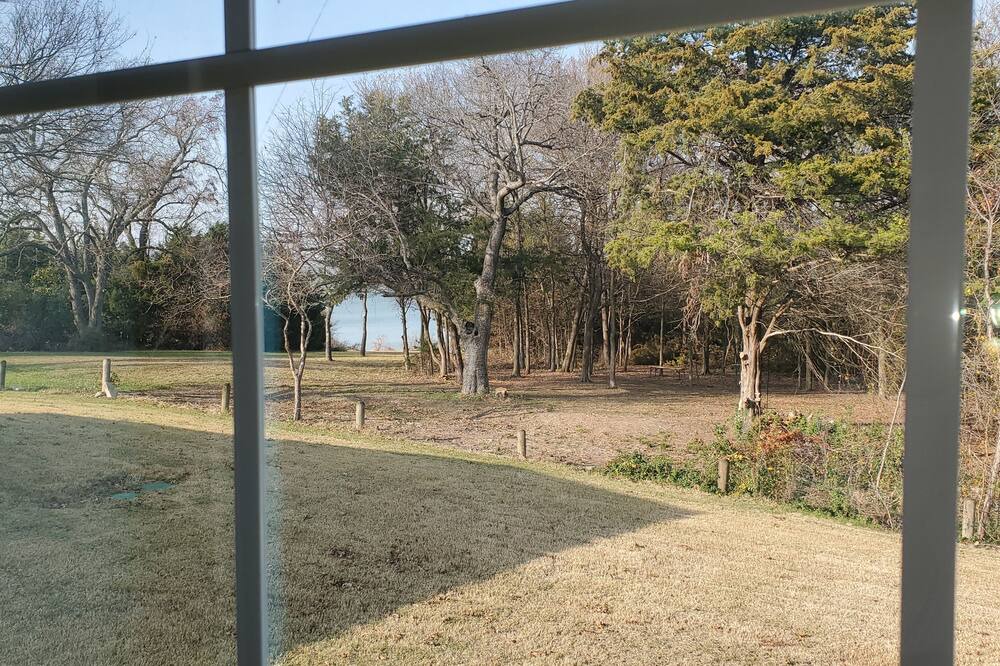 Photo of Outdoor in Farmersville