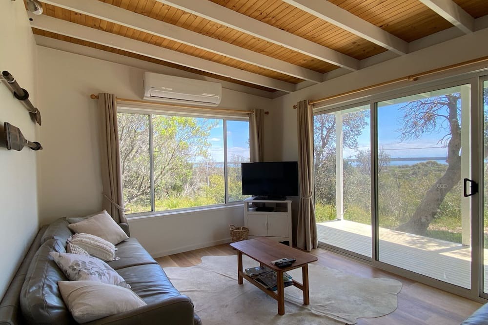 Photo of Livingroom in Paradise Beach