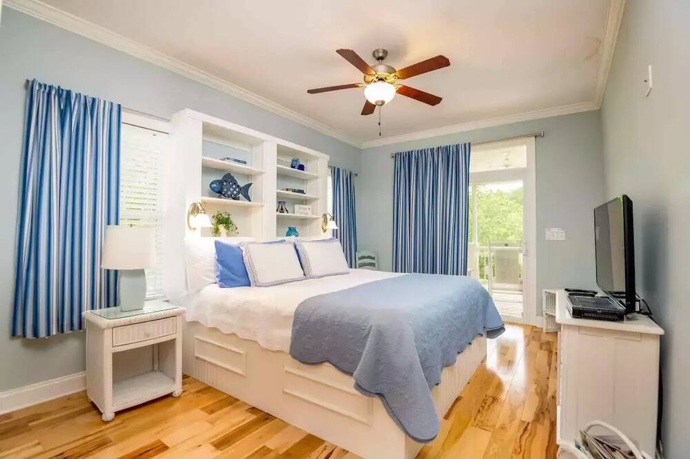 Photo of Bedroom in Waterloo
