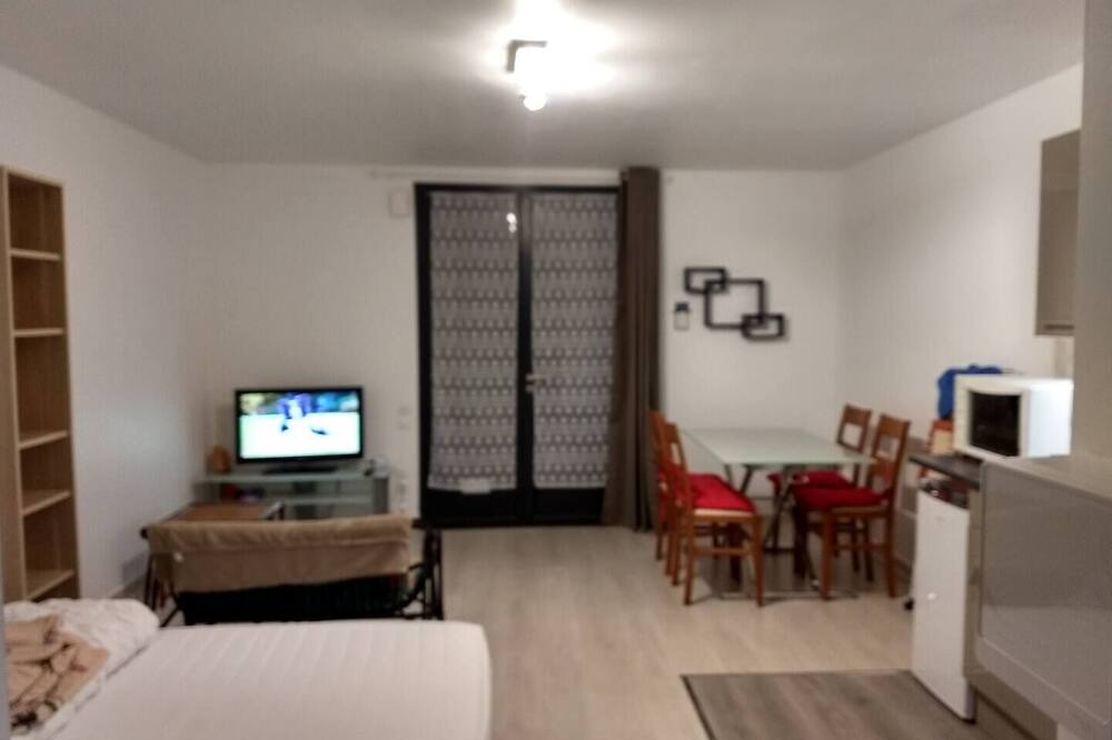 Photo of Bedroom in Montgaillard