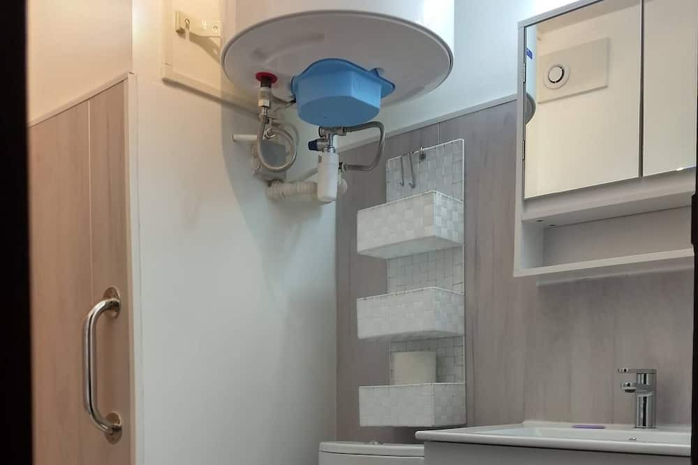 Photo of Bathroom in Montgaillard