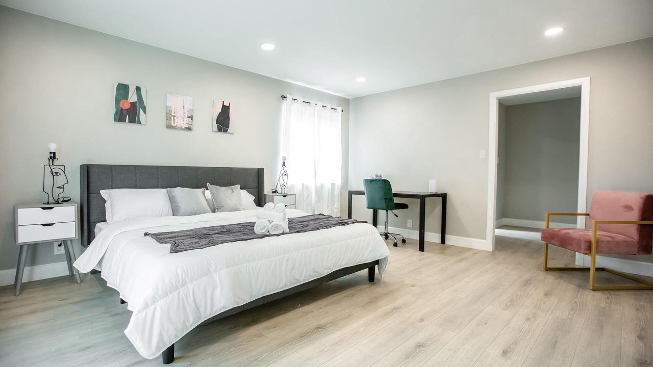 Photo of Others in East Palo Alto