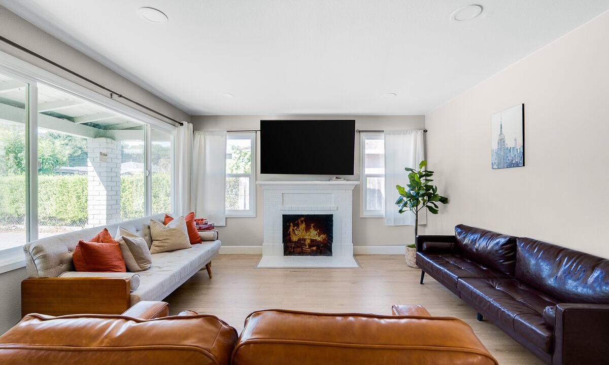 Photo of Others in East Palo Alto