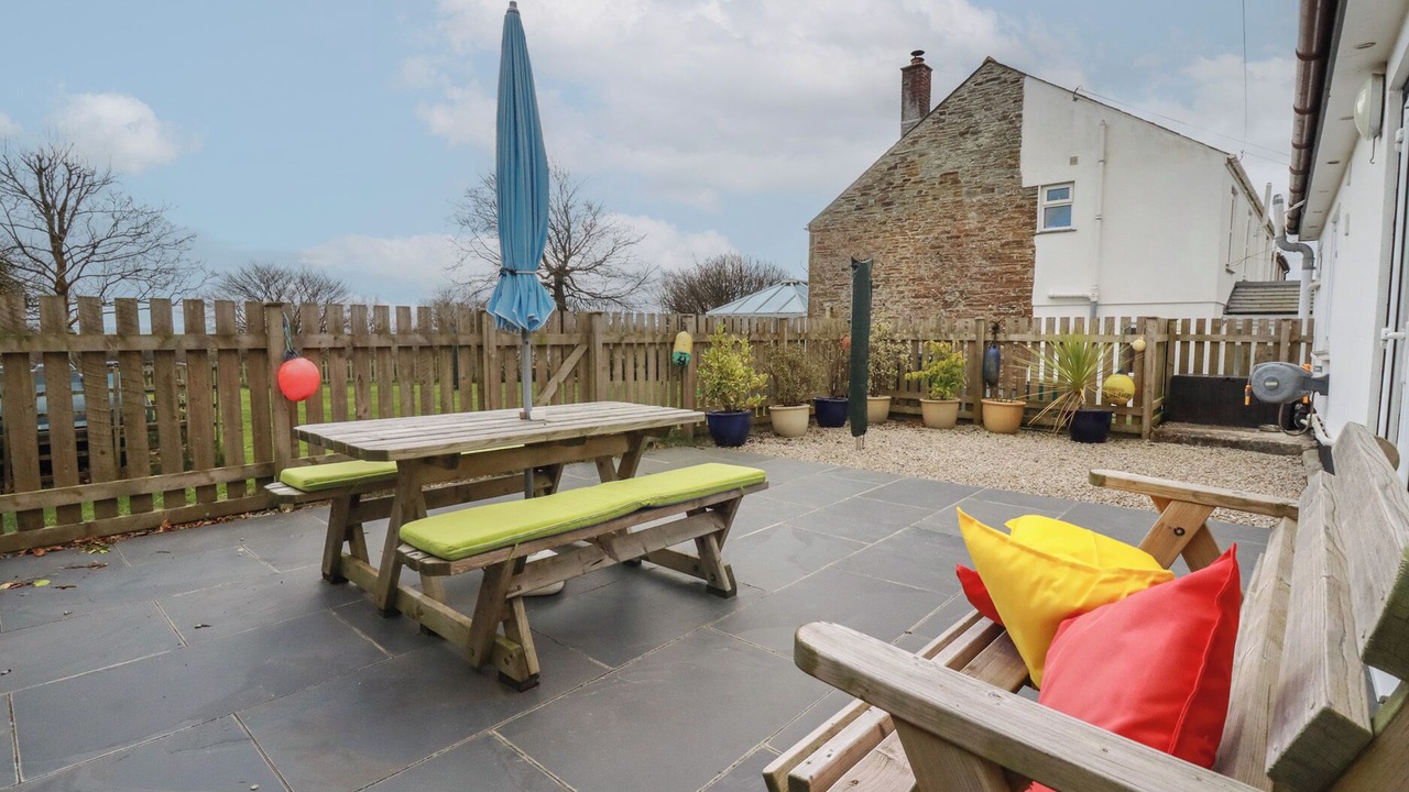 Photo of Outdoor in Pendoggett