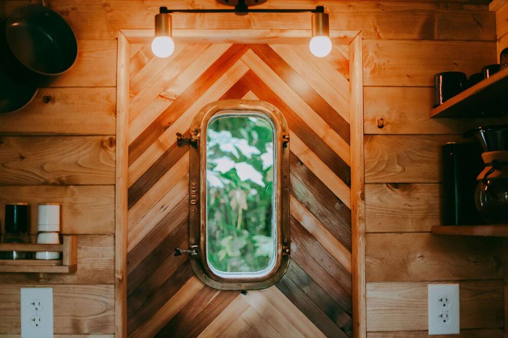 Photo of Others in Gold Bar