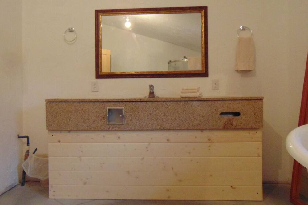 Photo of Bathroom in East Glacier Park Village