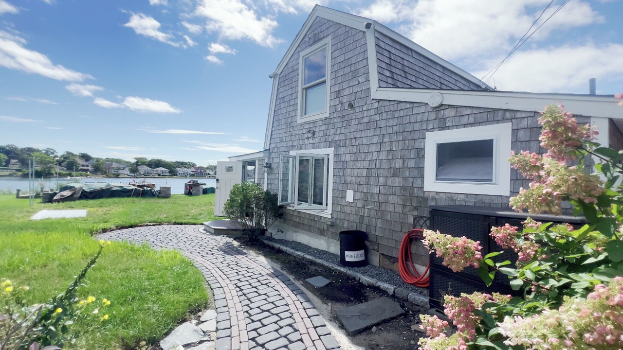 Photo of Others in Onset