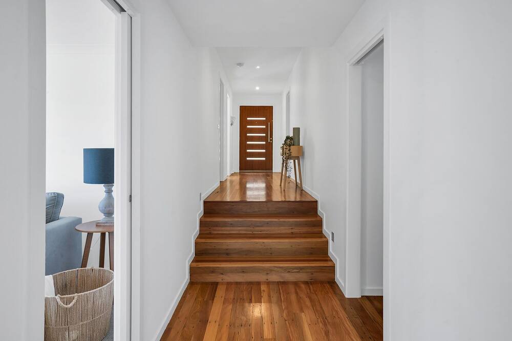 Photo of Others in Rosebud