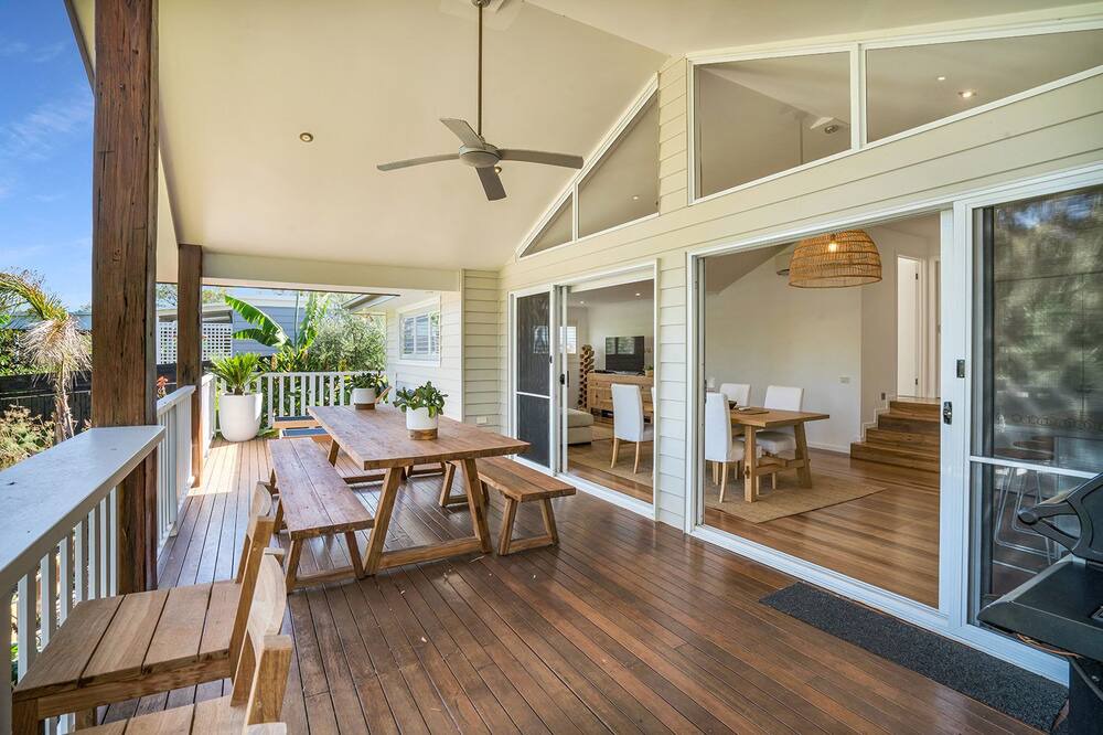 Photo of Others in Rosebud