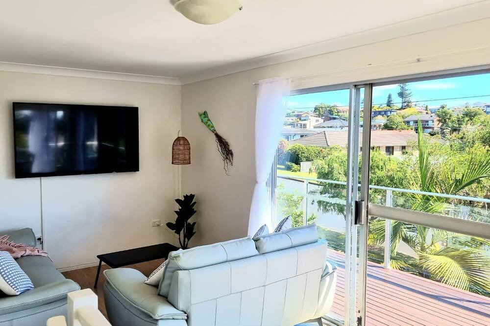 Photo of Livingroom in Batehaven