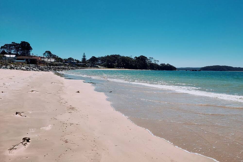 Photo of Others in Batehaven