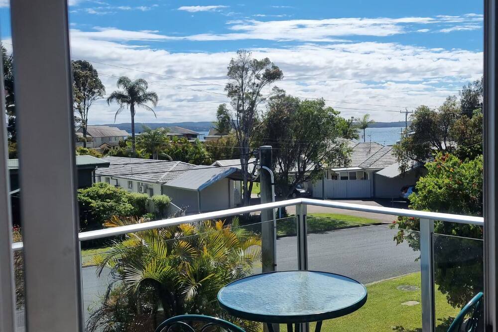 Photo of Patio Balcony in Batehaven