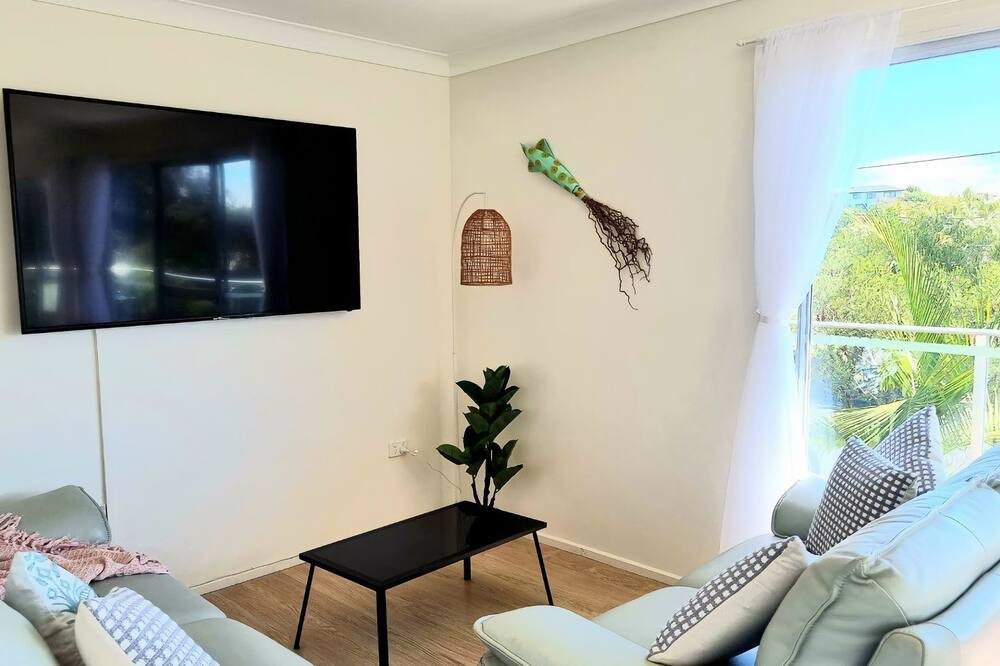 Photo of Livingroom in Batehaven