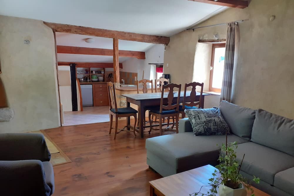 Photo of Bedroom in Ponet-et-Saint-Auban