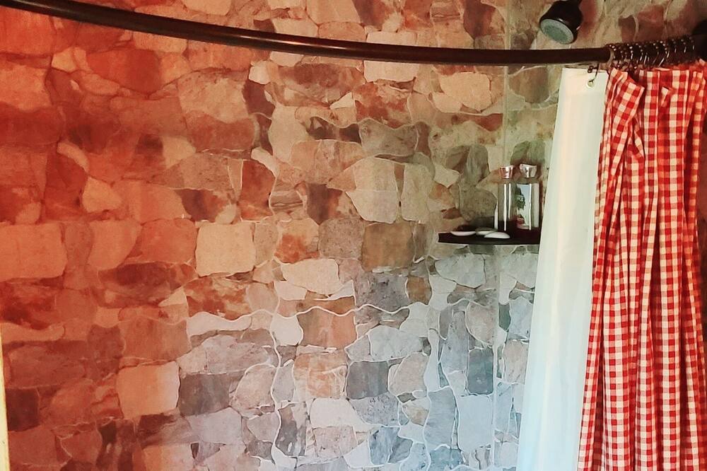Photo of Bedroom in Pine Creek