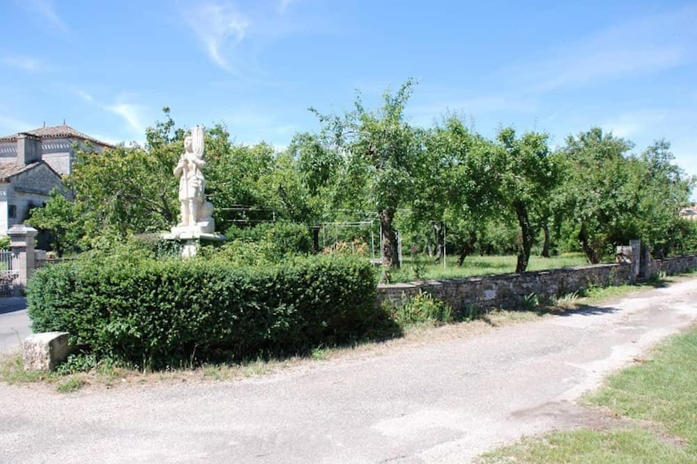 Photo of Outdoor in Cremps