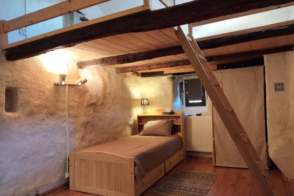 Photo of Bedroom in Sanilhac