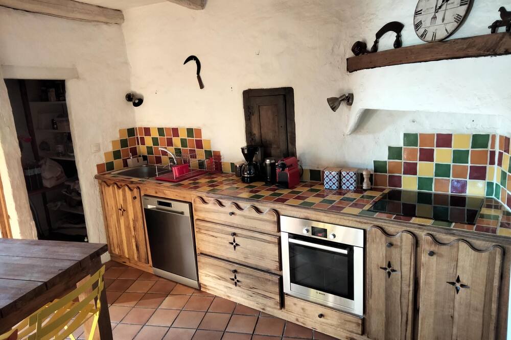 Photo of Kitchen in Sanilhac