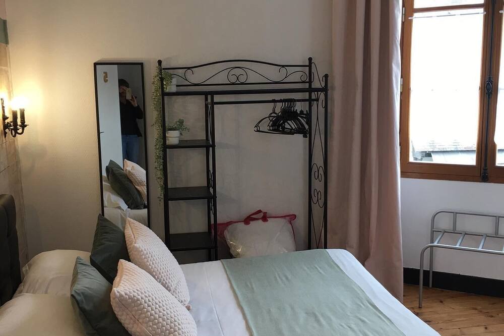 Photo of Bedroom in Le Pouliguen