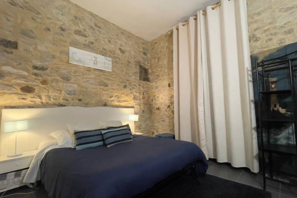 Photo of Bedroom in Le Pouliguen