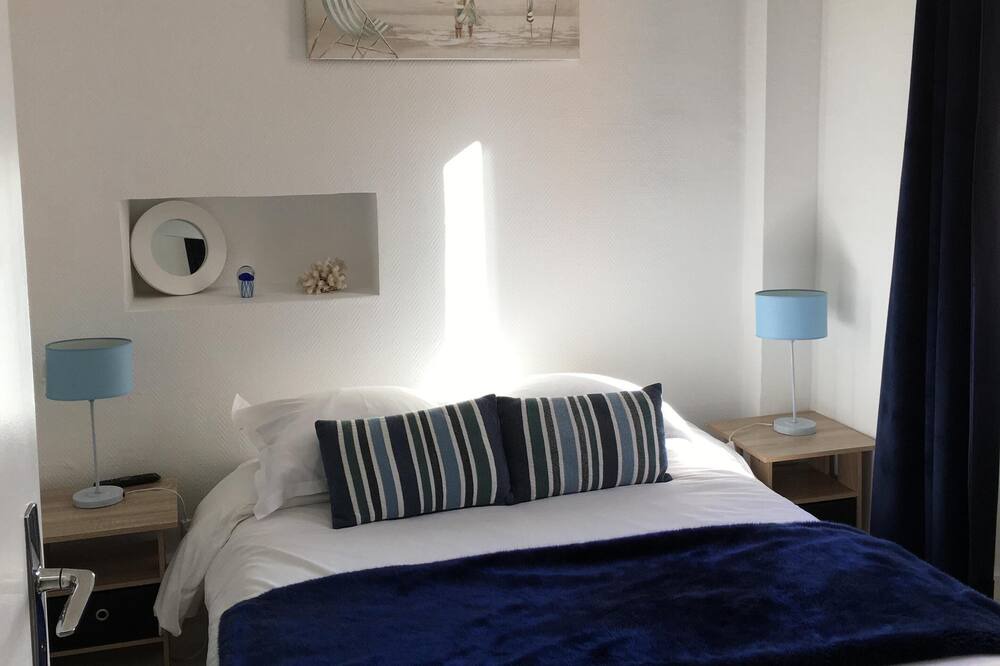 Photo of Bedroom in Le Pouliguen
