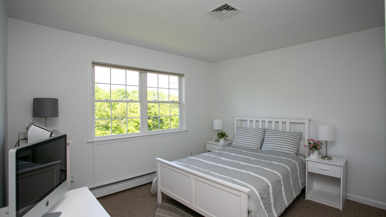 Photo of Others in Westhampton