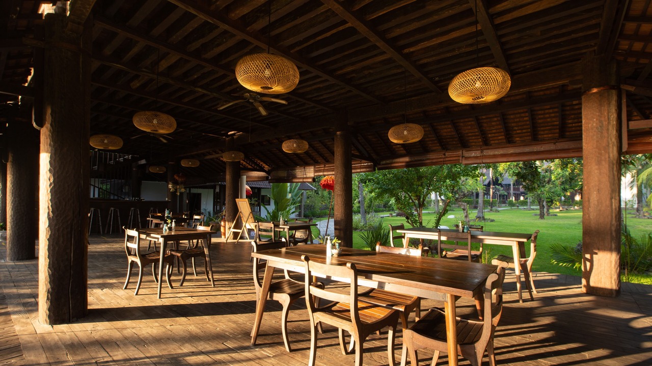 Photo of Others in Tembok