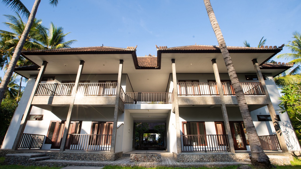 Photo of Others in Tembok