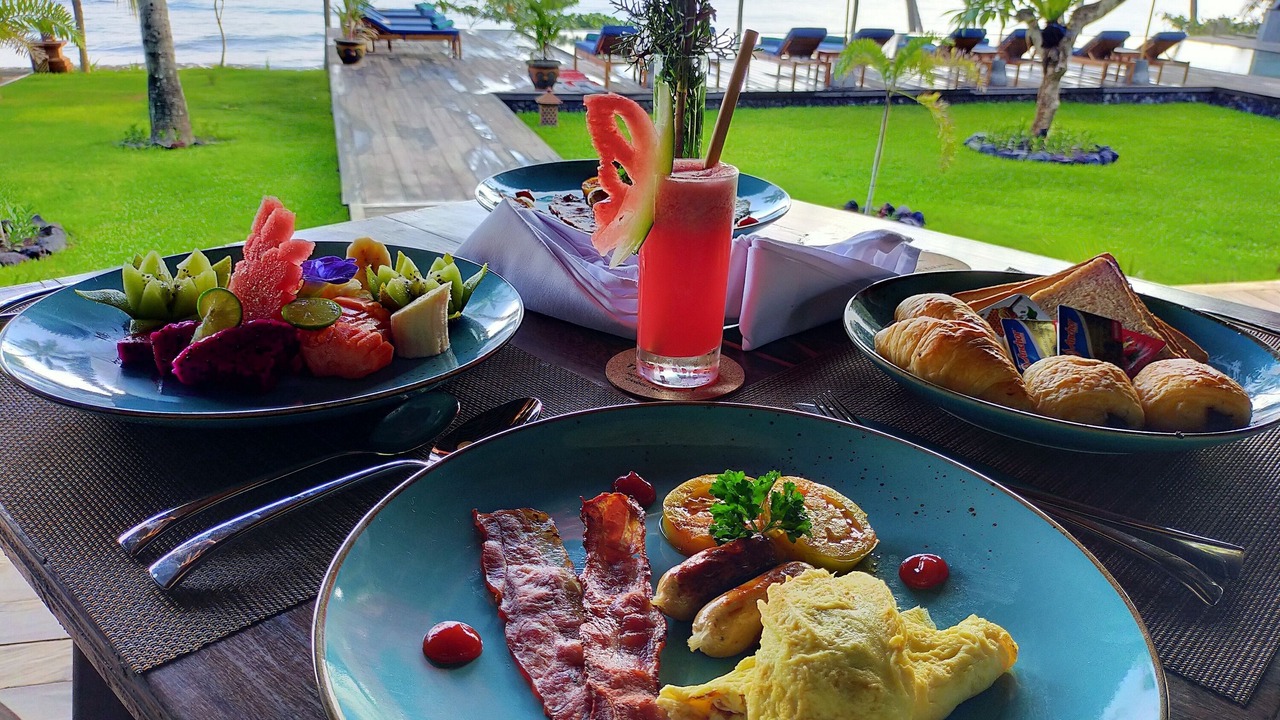 Photo of Others in Tembok