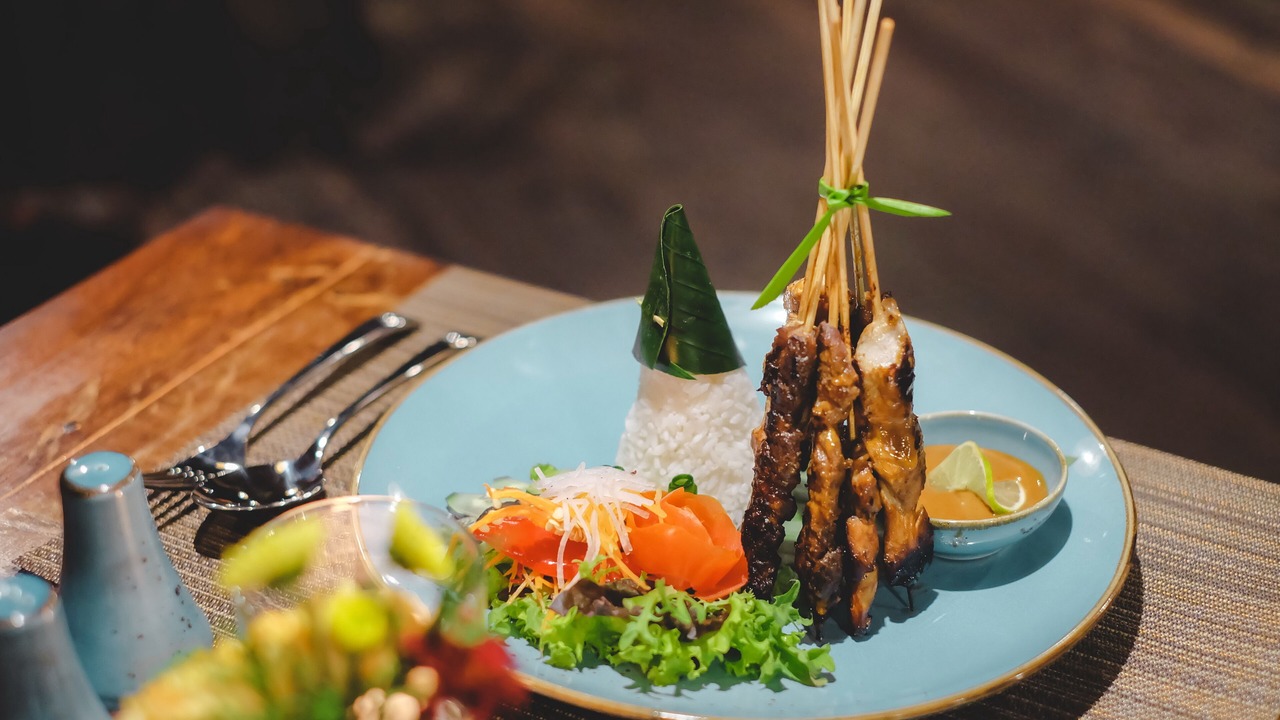 Photo of Others in Tembok