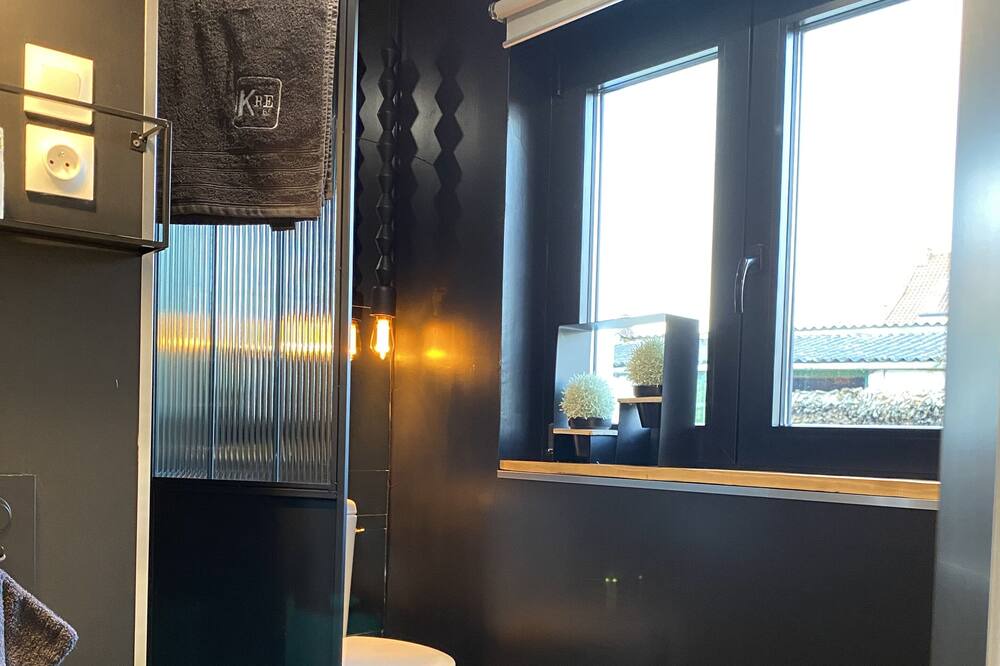 Photo of Bathroom in Raimbeaucourt