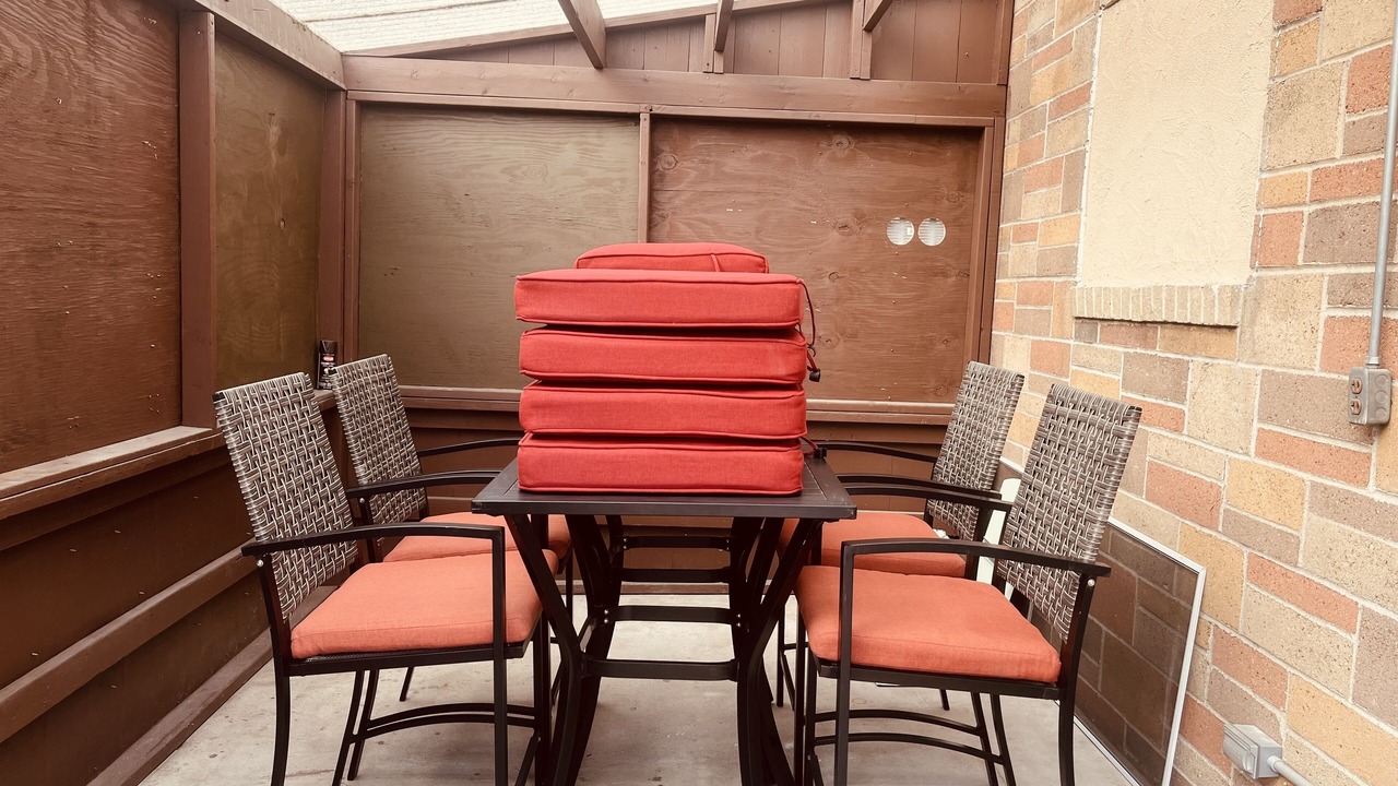 Photo of Patio Balcony in Lindenwood Park