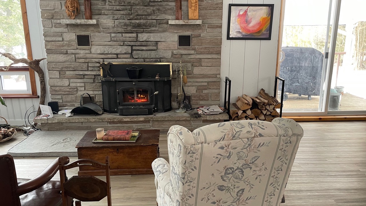 Photo of Livingroom in Frontenac