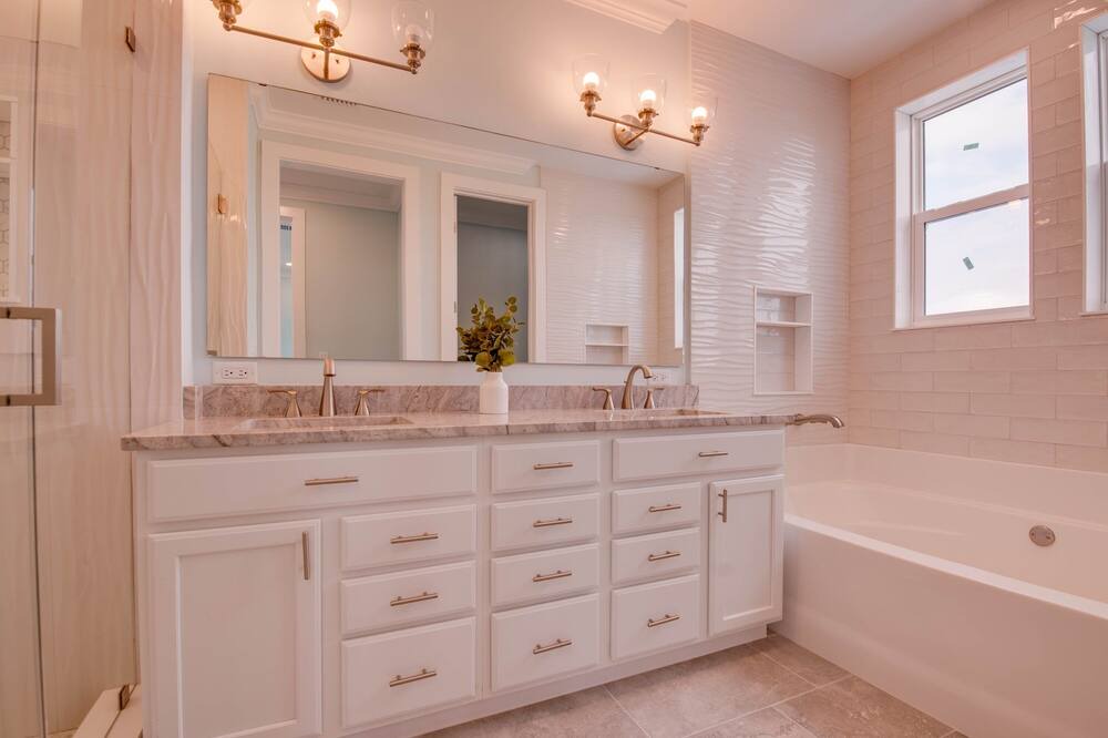 Photo of Bathroom in Sugarloaf Shores