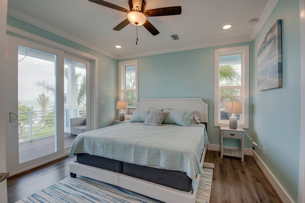 Photo of Bedroom in Sugarloaf Shores