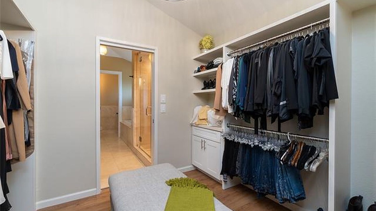 Photo of Kitchen in Portlock