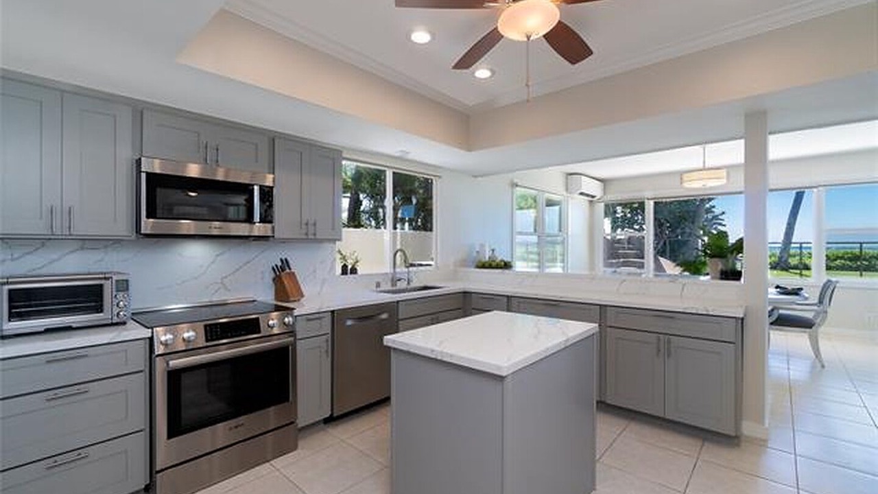 Photo of Kitchen in Portlock