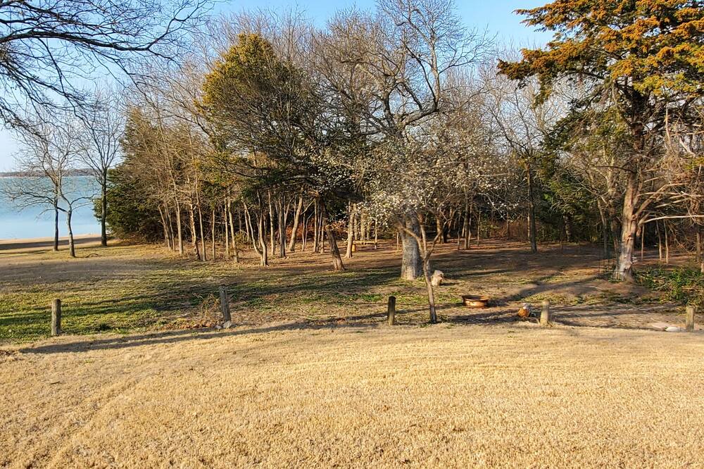 Photo of Outdoor in Farmersville