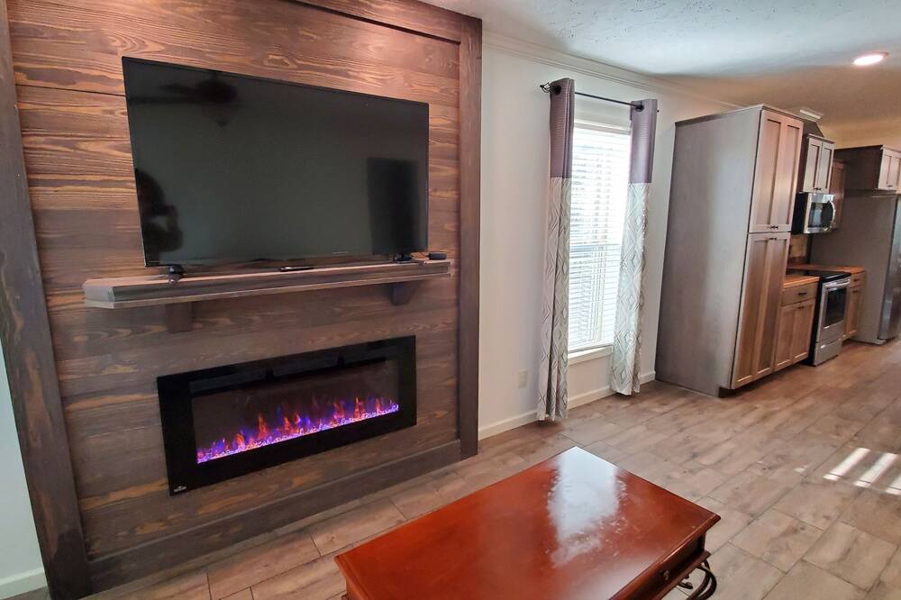 Photo of Livingroom in Farmersville