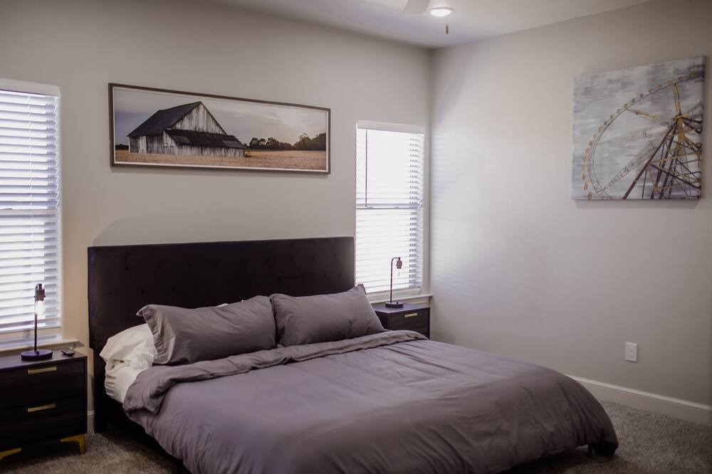 Photo of Bedroom in Lubbock