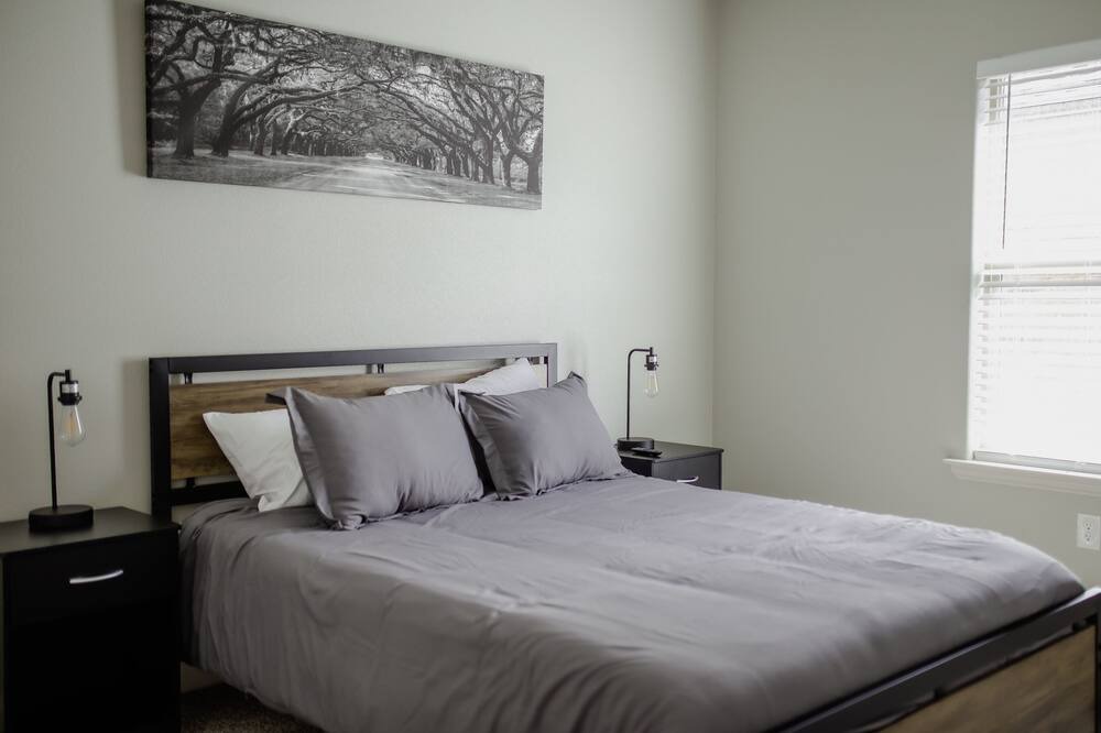 Photo of Bedroom in Lubbock