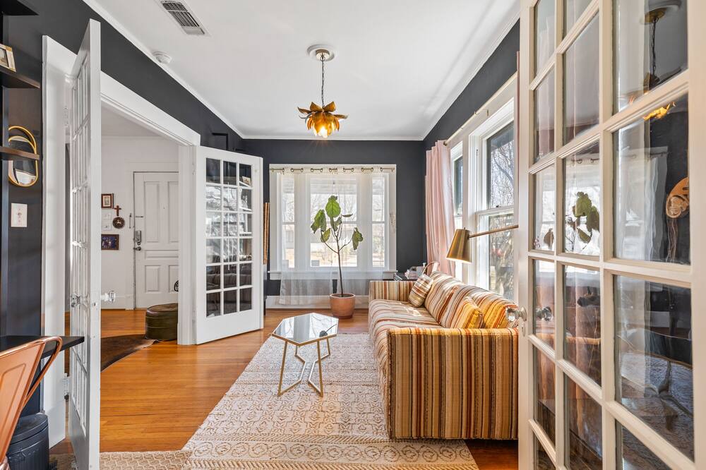 Photo of Livingroom in Fort Worth Cultural District