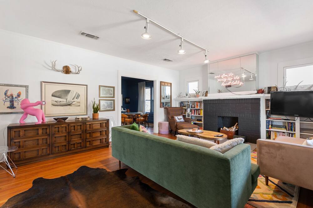 Photo of Livingroom in Fort Worth Cultural District