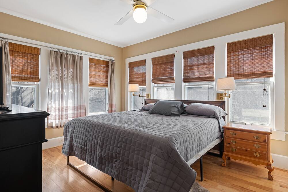 Photo of Bedroom in Fort Worth Cultural District