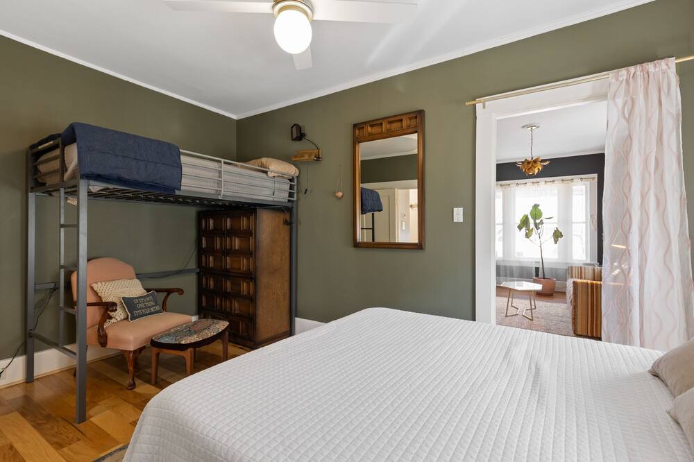 Photo of Bedroom in Fort Worth Cultural District